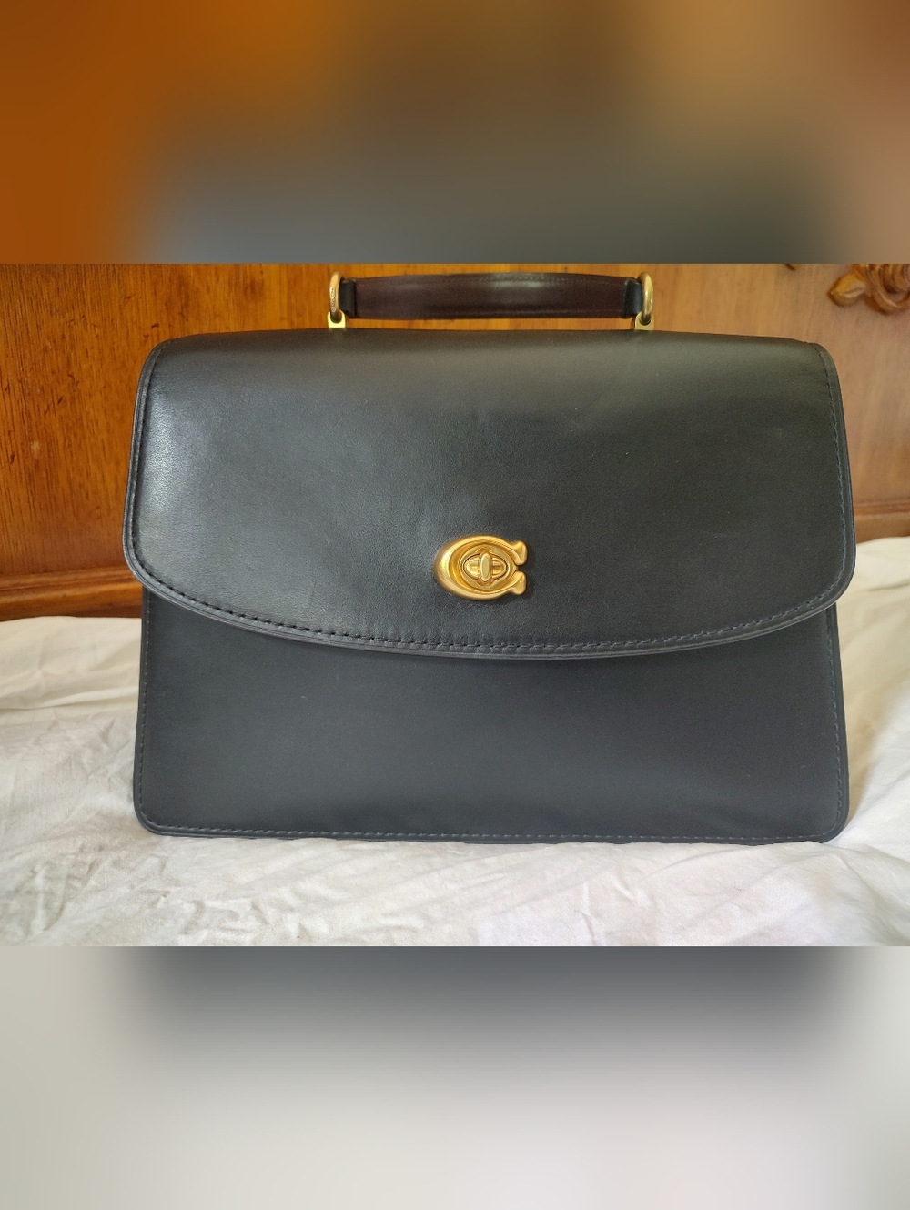Coach Black Leather Top Handle Satchel Gold Turnlock 69519 Parker - Picture 13 of 14